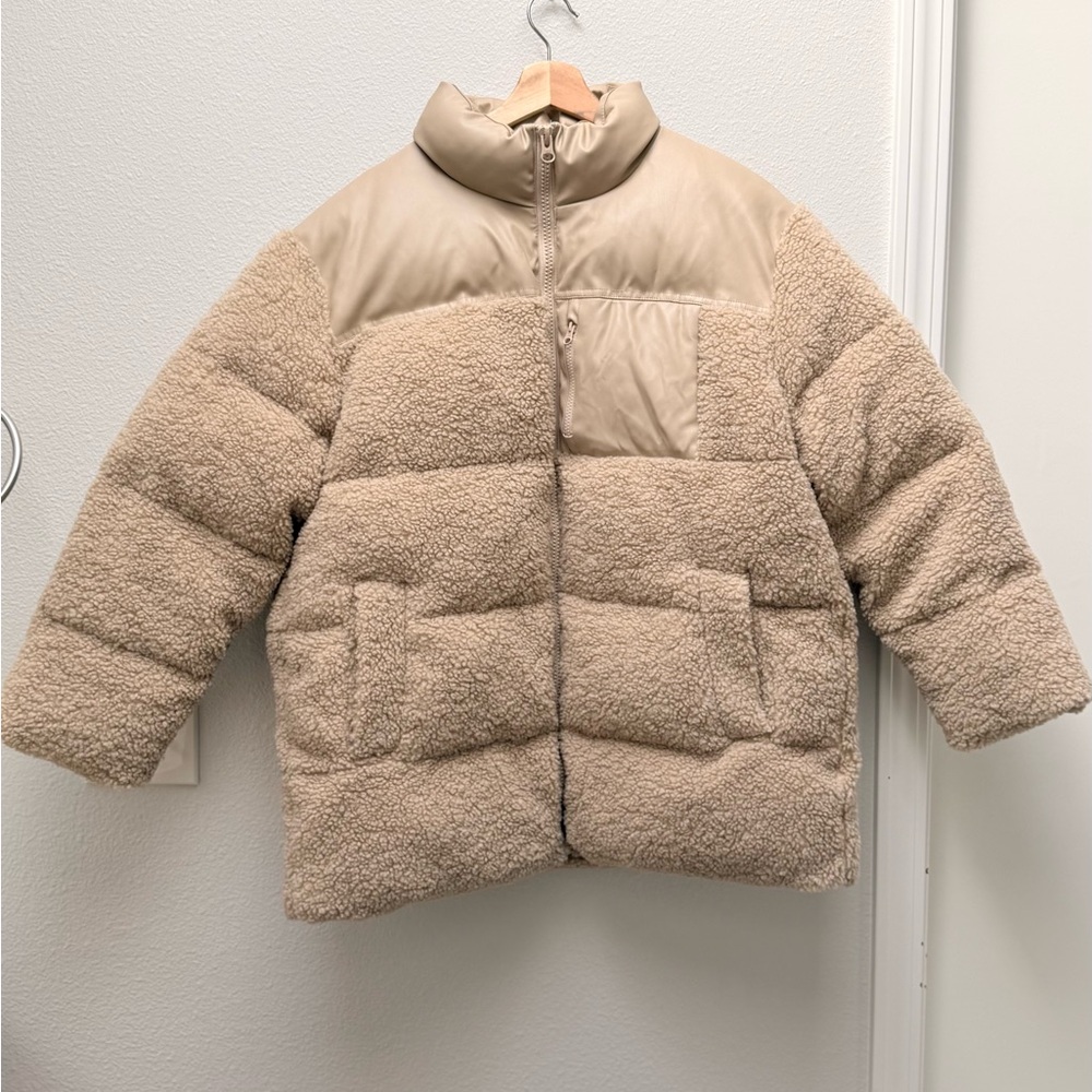 ASOS DESIGN Faux‎ Leather Patched Fleece Puffer Jacket – Stone, Size 10